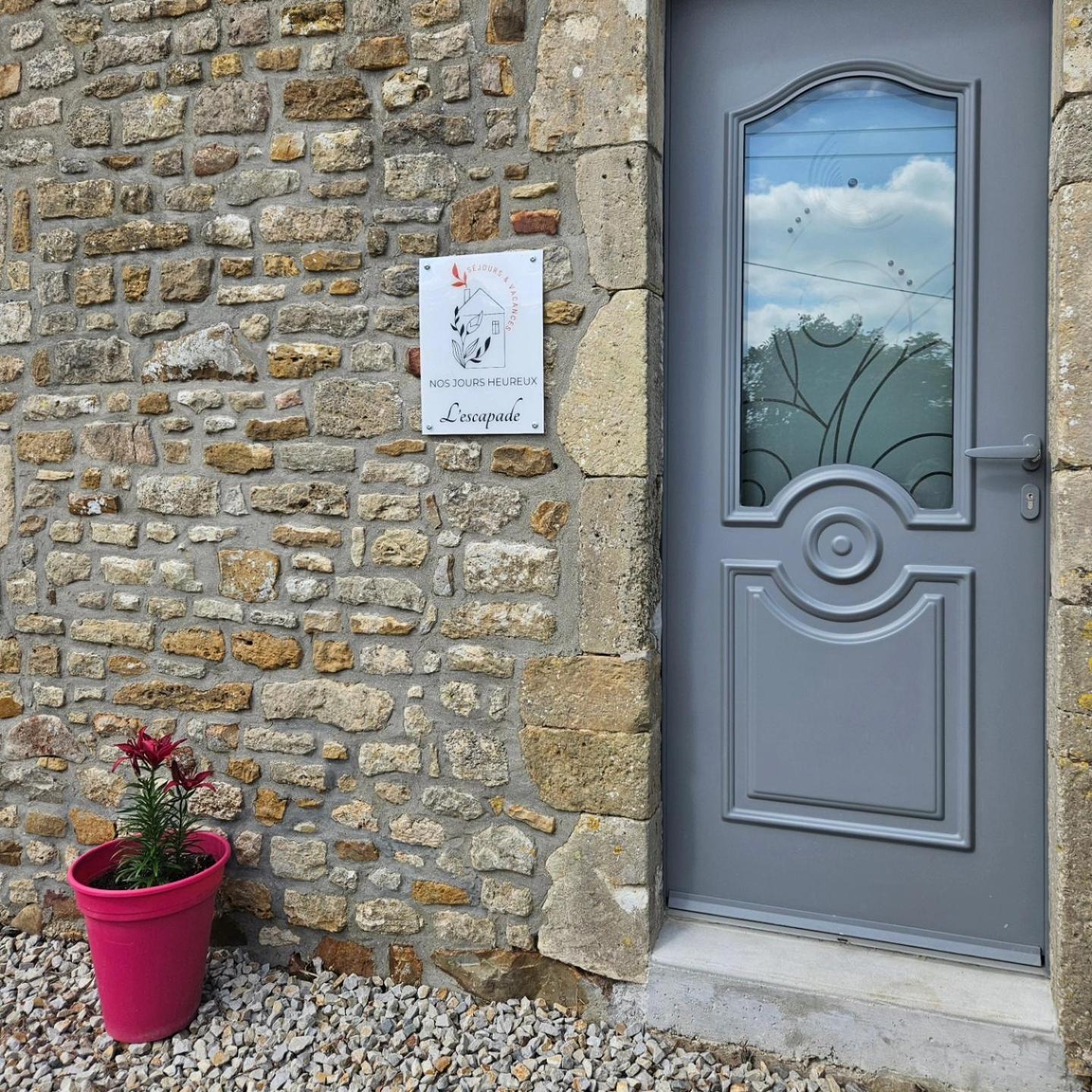 L'Escapade, Maison De Campagne Etienville Exterior foto
